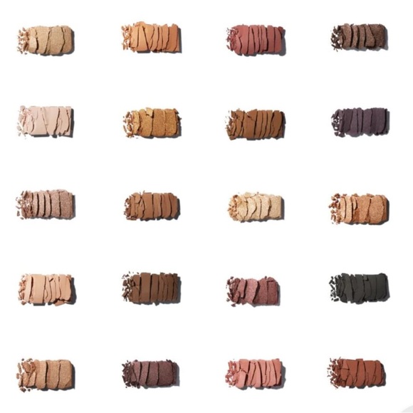 Iconic London Booming & Gleaming Eyeshadow Palette! New! - Picture 2 of 3